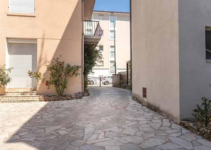 T2 Proche De La Апартаменты